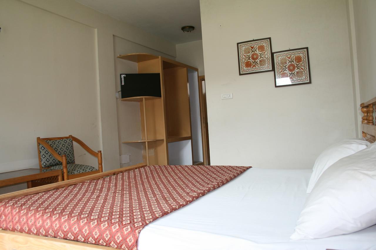 Pine Top Hotels Naran Zewnętrze zdjęcie
