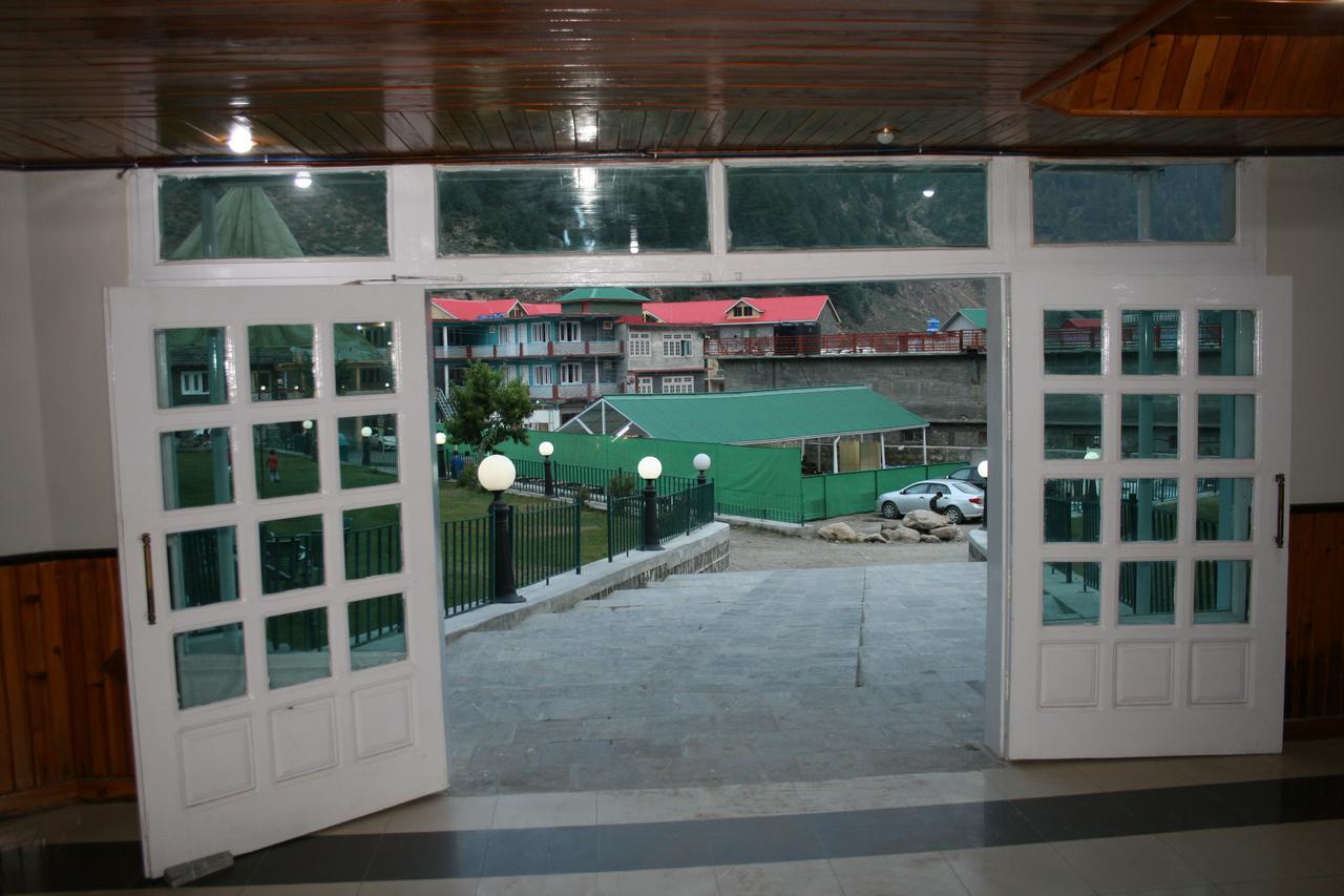 Pine Top Hotels Naran Zewnętrze zdjęcie