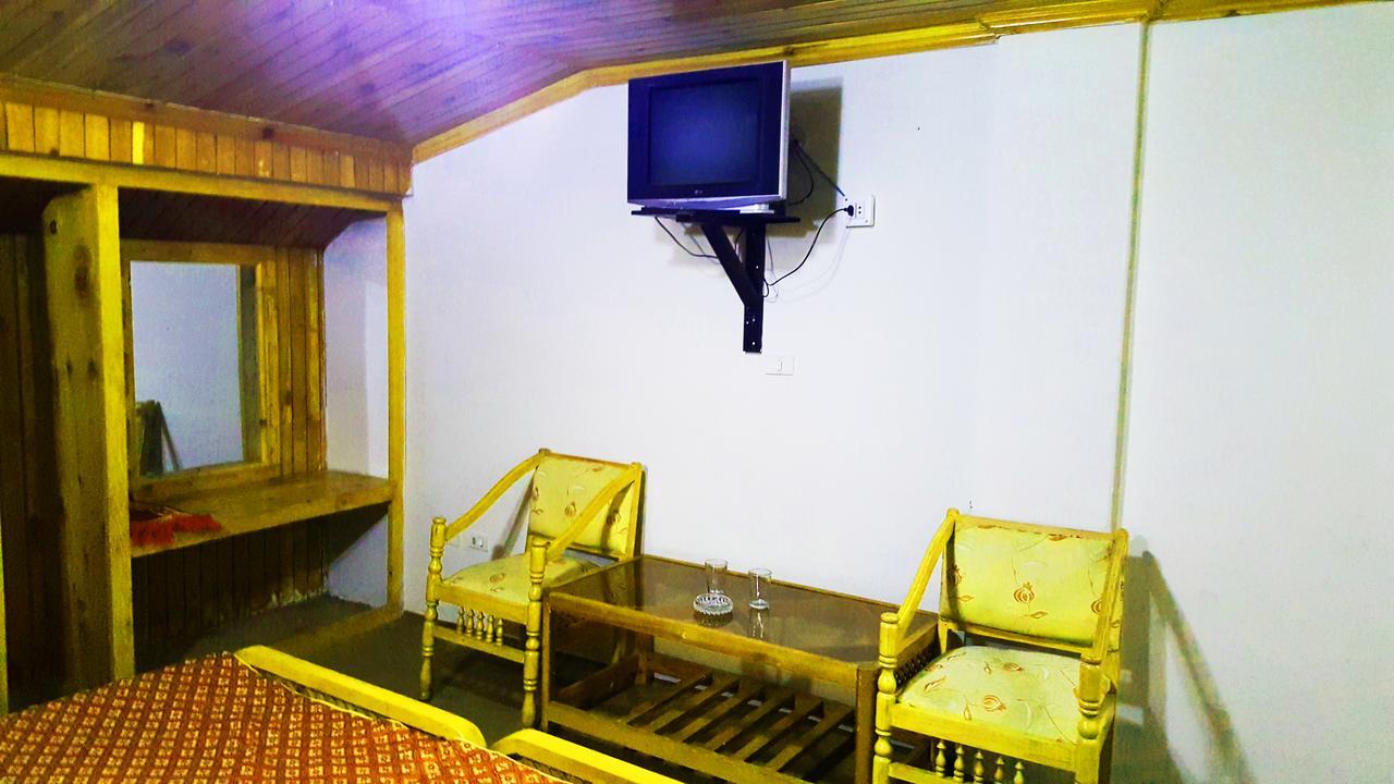 Pine Top Hotels Naran Zewnętrze zdjęcie